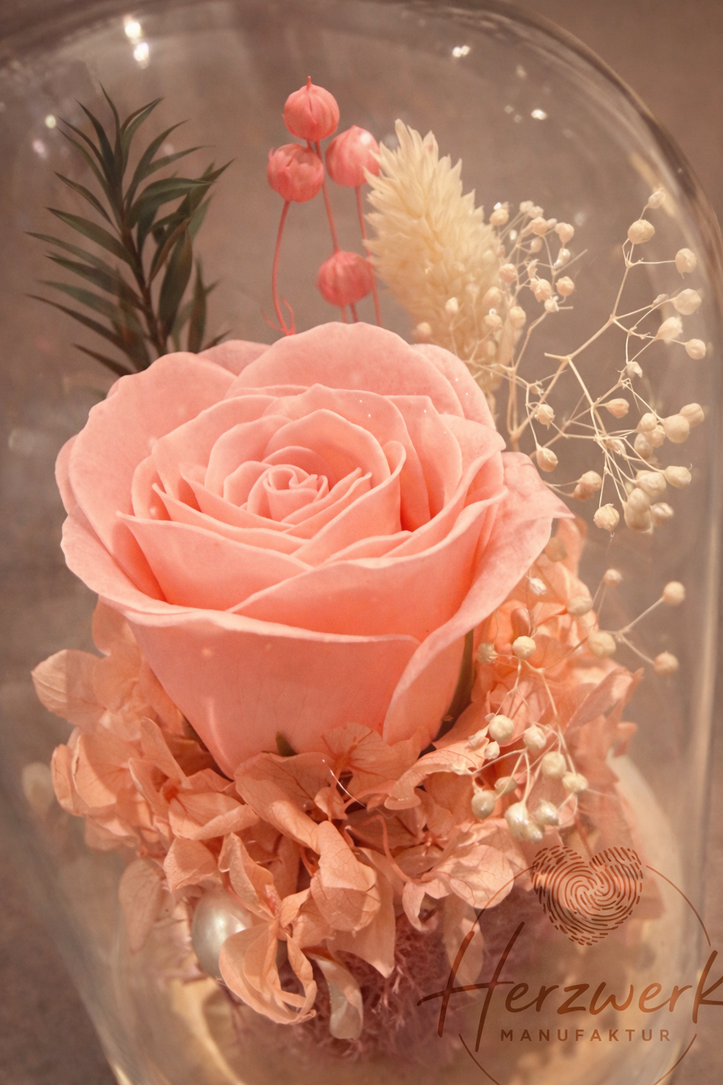 Ewige Rose im Glasdom - ROSA - Handgefertigtes Geschenk