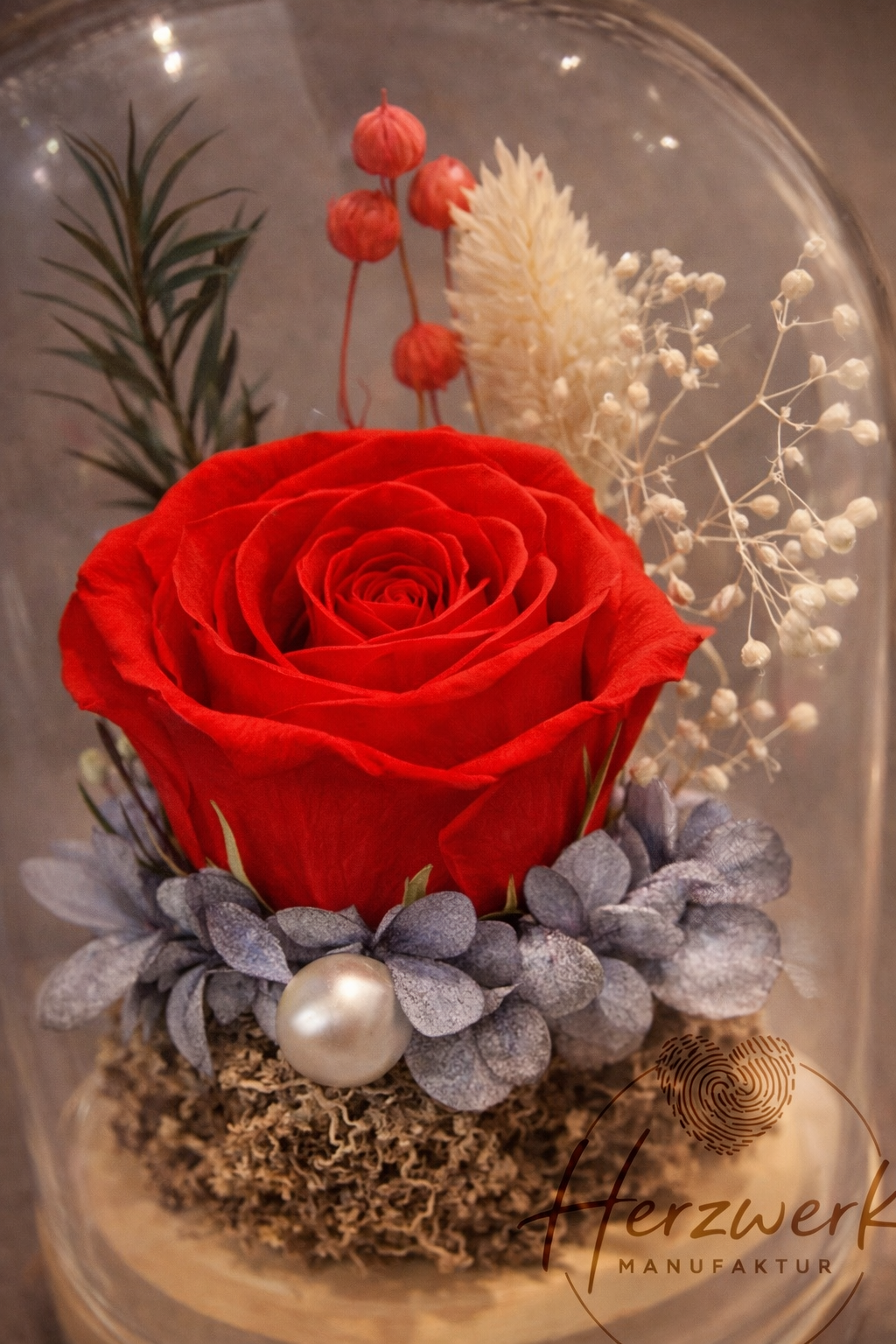 Ewige Rose im Glasdom - Rot - Handgefertigtes Geschenk